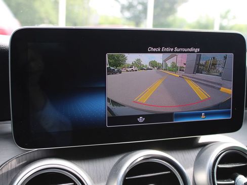 Used 2019 Mercedes-Benz C 300 4MATIC Coupe image 10