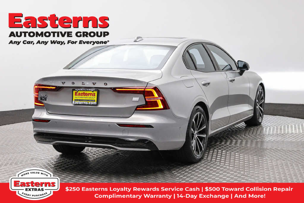 Used 2023 Volvo S60 T8 Plus AWD/4WD image 6