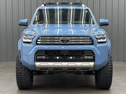 Used 2026 Toyota 4Runner Limited AWD/4WD image 9