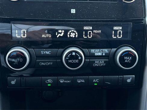 Used 2020 Subaru Ascent Limited w/ Technology Package AWD/4WD image 40