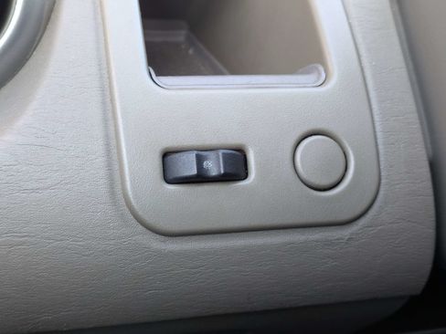 Used 2006 Saturn ION Level 2 FWD image 22