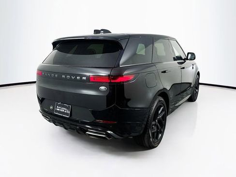 Used 2023 Land Rover Range Rover Sport SE Dynamic image 5