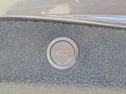 Used 2025 Tesla Model 3 Long Range RWD image 27