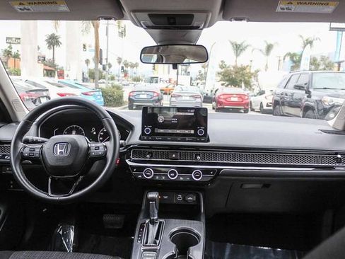 Used 2023 Honda Civic EX image 16