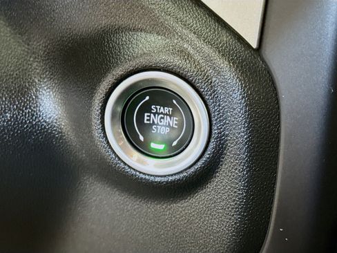 Used 2019 Chevrolet Silverado 1500 LT w/ All-Star Edition image 21