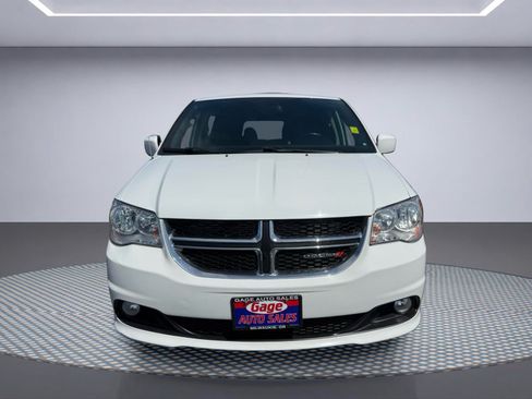 Used 2018 Dodge Grand Caravan SXT FWD image 10