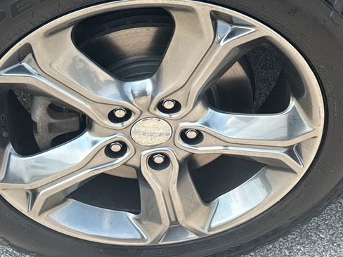Used 2017 Dodge Journey Crossroad w/ Popular Equipment Group AWD/4WD image 10
