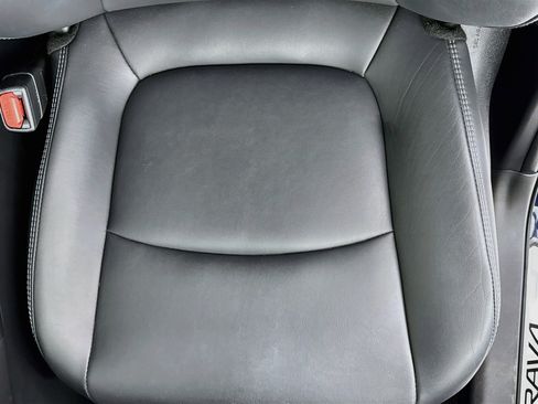 Used 2023 Toyota RAV4 XLE Premium AWD/4WD image 18