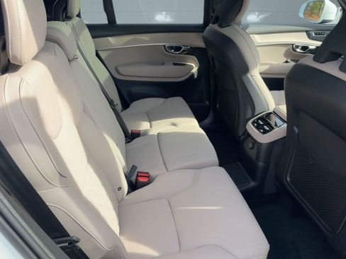 New 2026 Volvo XC90 T8 Plus image 29