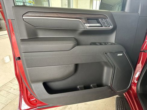 New 2026 GMC Sierra 1500 SLT w/ SLT Premium Plus Package image 10