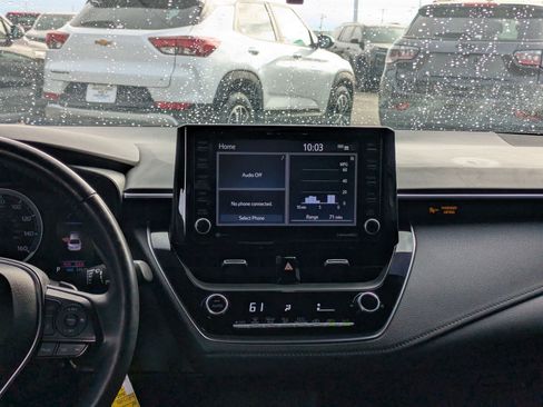 Used 2022 Toyota Corolla SE image 16