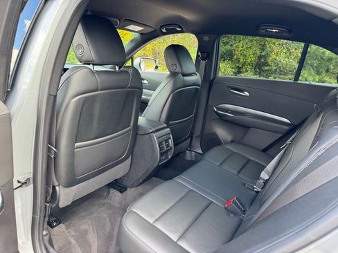 Certified 2024 Cadillac XT4 Premium Luxury image 25