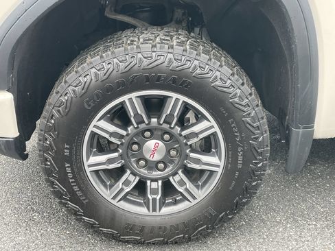 Used 2026 GMC Sierra 1500 AT4 AWD/4WD image 10