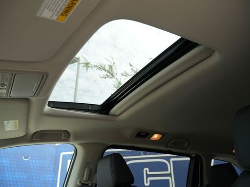 New 2026 Honda Odyssey EX-L image 17
