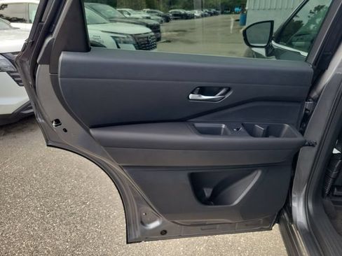 New 2026 Nissan Pathfinder SL FWD image 13