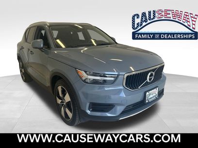 Used 2020 Volvo XC40 T5 Momentum w/ Protection Package Premier