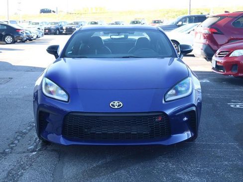 New 2025 Toyota GR86 Premium image 4