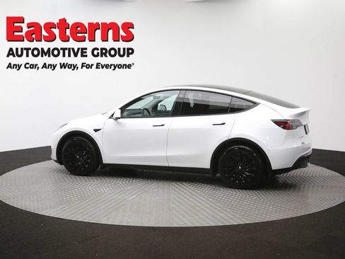Used 2021 Tesla Model Y Long Range AWD/4WD image 56