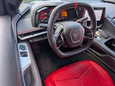 Used 2025 Chevrolet Corvette Stingray Coupe w/ 1LT image 11