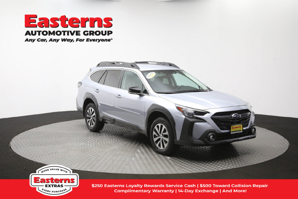 Used 2025 Subaru Outback Limited AWD/4WD image 44