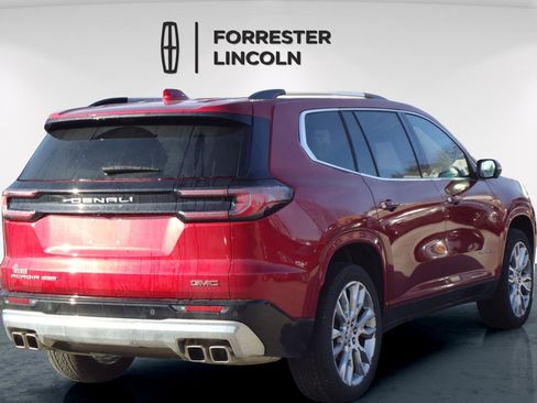 Used 2024 GMC Acadia Denali w/ Super Cruise Package image 3