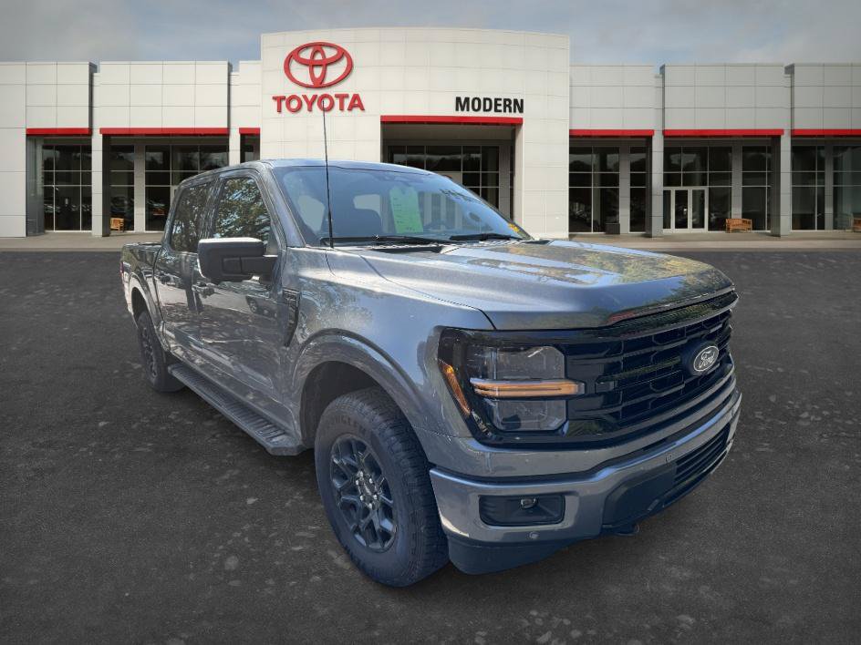 Used 2026 Ford F150 XLT w/ Equipment Group 302A MID AWD/4WD image 3