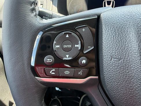 Used 2022 Honda Pilot Elite image 17