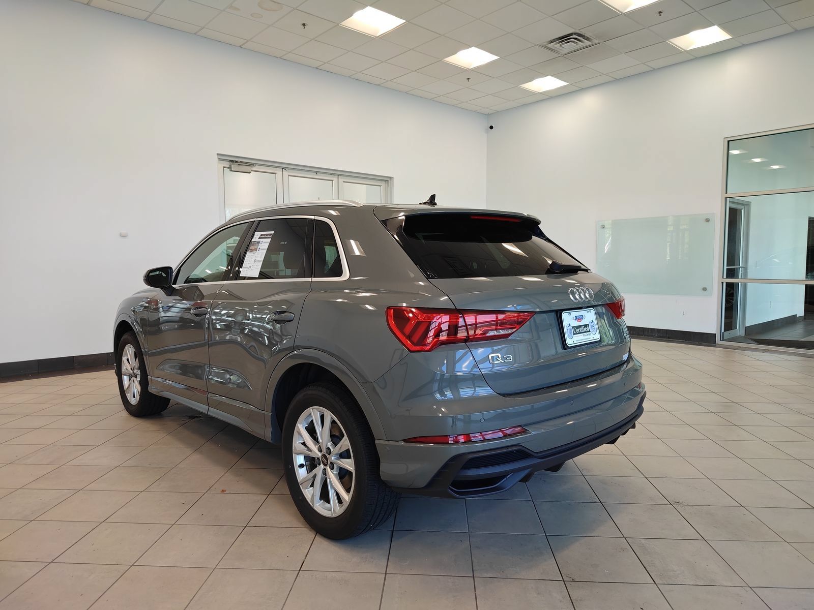 Used 2024 Audi Q3 2.0T Premium AWD/4WD image 5