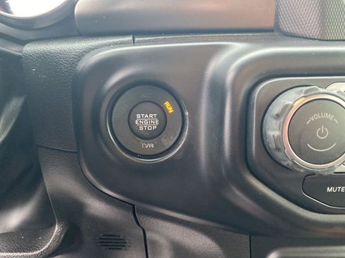 Used 2022 Jeep Wrangler Unlimited Sport AWD/4WD image 26