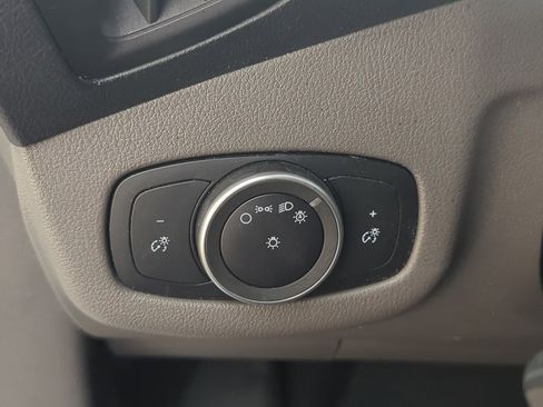 Used 2023 Ford Transit Connect XL image 22