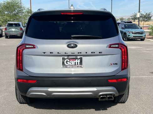 Used 2020 Kia Telluride S FWD image 4