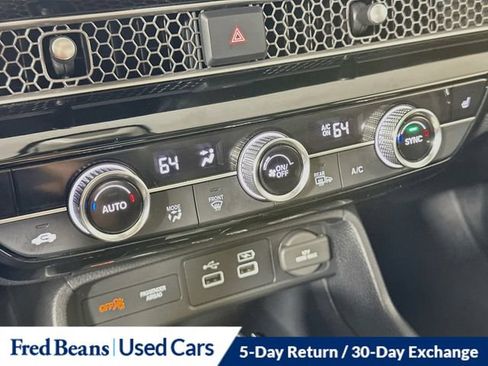 Used 2023 Honda Civic Touring image 21