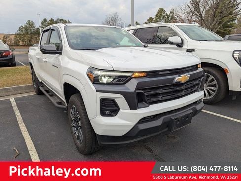 Used 2024 Chevrolet Colorado LT w/ LT Convenience Package III image 1