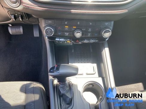 Used 2025 Dodge Durango R/T w/ Blacktop Package AWD/4WD image 43