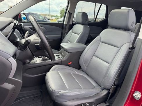 Used 2020 Chevrolet Traverse Premier w/ LPO, Floor Liner Package image 23