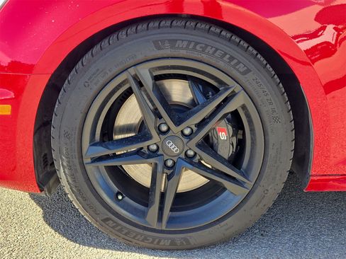 Used 2019 Audi S4 Prestige image 11