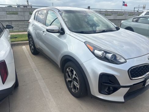 Used 2020 Kia Sportage LX w/ LX Popular Package image 14