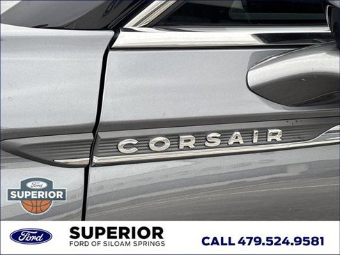 Used 2022 Lincoln Corsair Reserve image 13