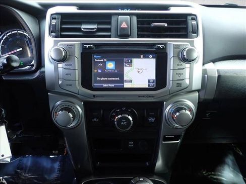 Used 2019 Toyota 4Runner SR5 AWD/4WD image 15