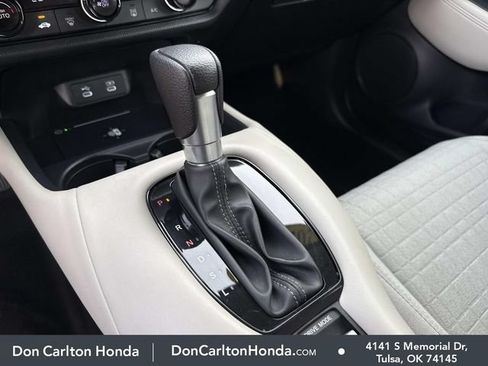 Used 2026 Honda HR-V LX image 22