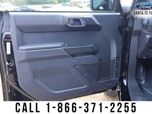 Used 2025 Ford Bronco Big Bend image 10