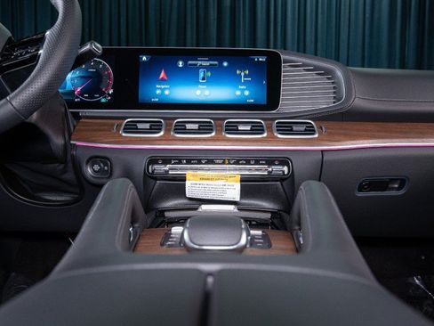 New 2026 Mercedes-Benz GLS 450 4MATIC image 20