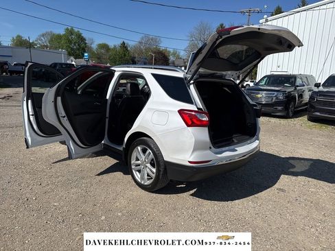 Used 2021 Chevrolet Equinox Premier image 32