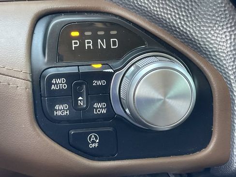 Used 2021 RAM 1500 Limited AWD/4WD image 22