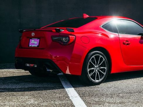 Used 2018 Toyota 86 GT image 50