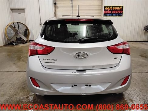 Used 2016 Hyundai Elantra GT FWD image 8