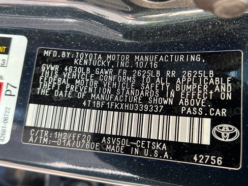 Used 2017 Toyota Camry SE FWD image 10