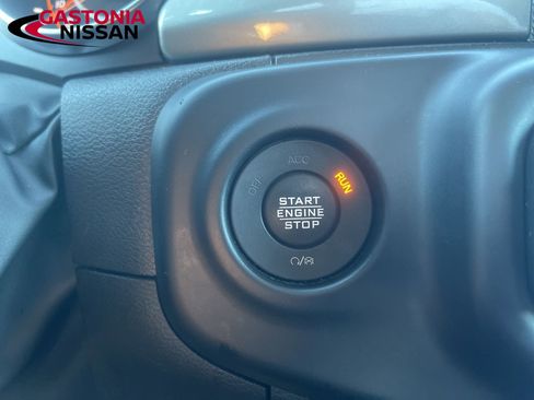 Used 2023 Jeep Wrangler Sahara image 43