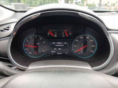 Used 2020 Chevrolet Malibu LT FWD image 16