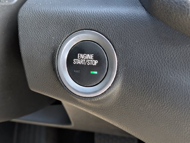 Used 2024 GMC Terrain SLT AWD/4WD image 29